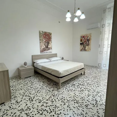 Dimora Villapiano, Al Centro Di * Naples